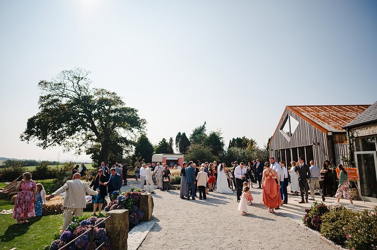 A wide photo of Avalen during a beautiful wedding
